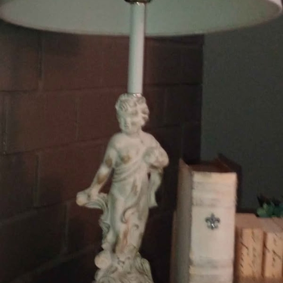 Antique Cream Pagoda Table Lamp by Worlds Away | Fig Linens  Antique Style Cream Table Lamp